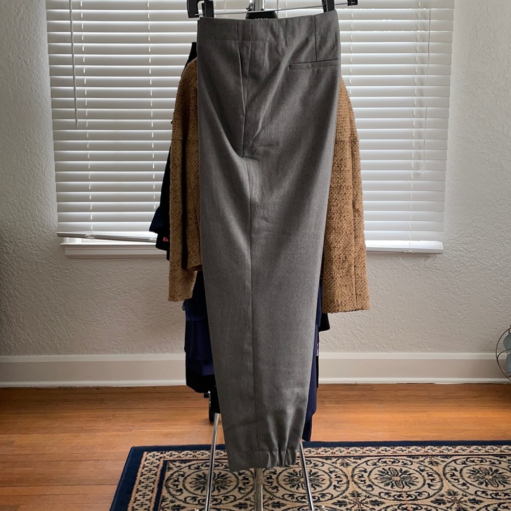 Akris Punto - size 12 - 100% wool - grey pants